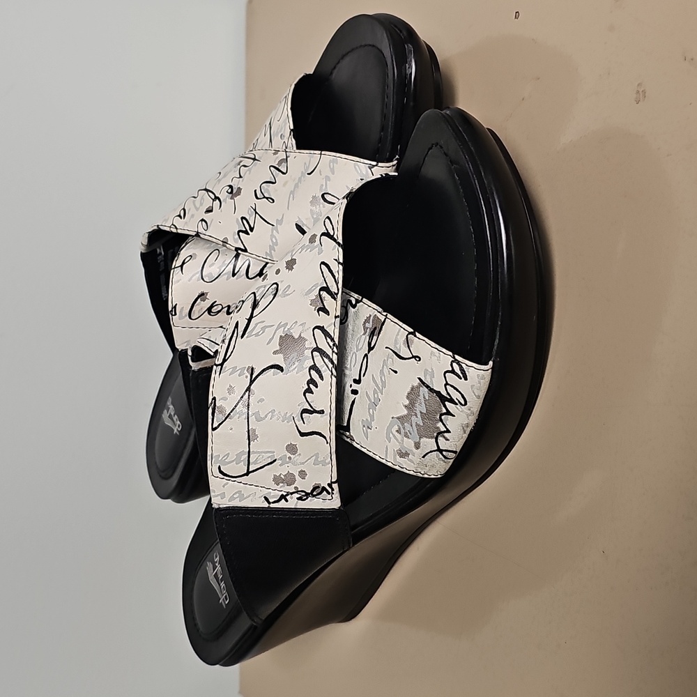 DANSKO AVA PRINT Black/White 38 Sandals Shoes Comfort Leather - Picture 2 of 10